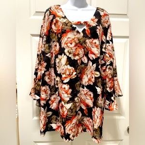 Catherine’s 3x Tunic Blouse
